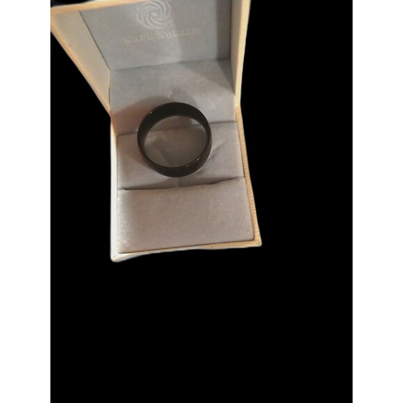 8MM Men Womens Black Titanium Ring Couples Engagement Wedding Band - Picture 1 of 4